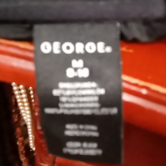 George bikini bra strapless with gold tone decor and clasp closure. - Picture 6 of 7